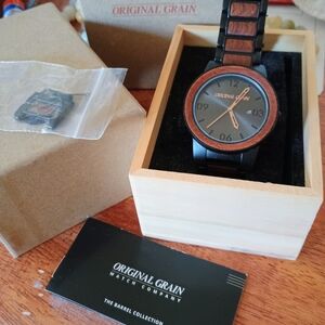 Original Grain Men's Black and Brown Watch